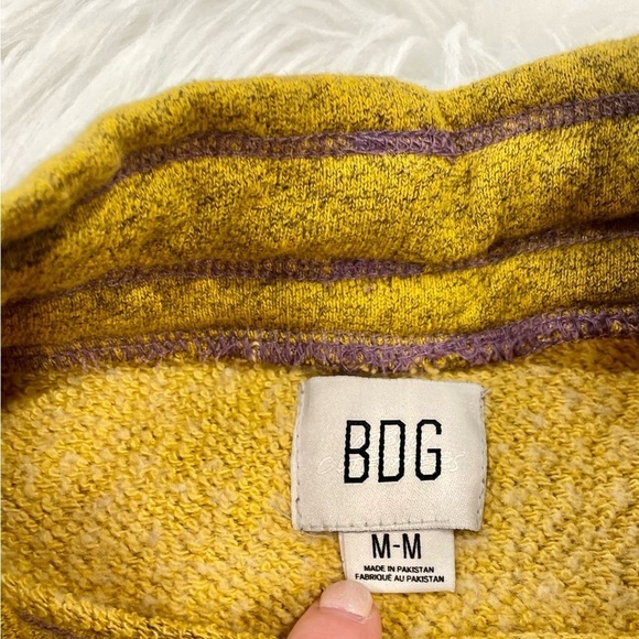 BDG Urban Outfitters -  Gold Cropped Funnel Neck Sweatshirt - Size Medium - Picture 2 of 6